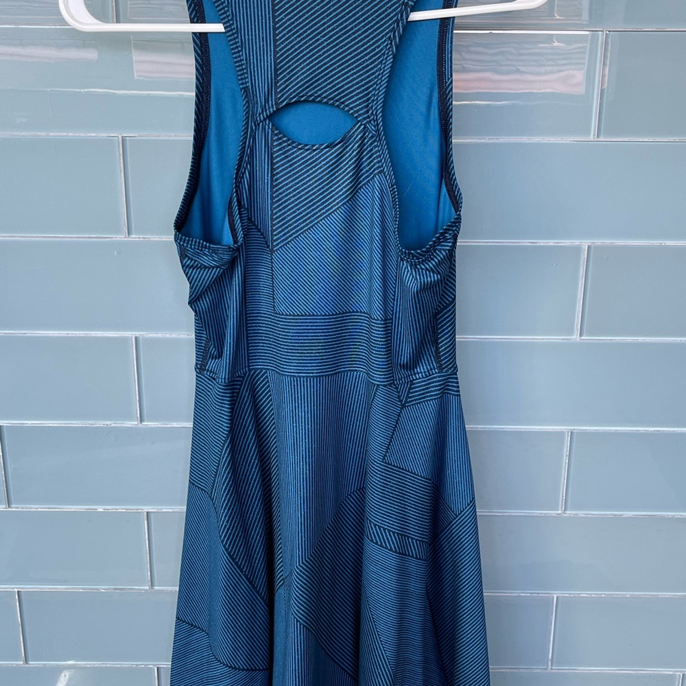 Nike Blue Geometric Sports Dress - Picture 2 of 2